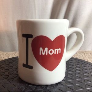 Heavy I HEART MOM White W/Blk & Red Heart Ceramic Coffee/Tea Mug pre-owned